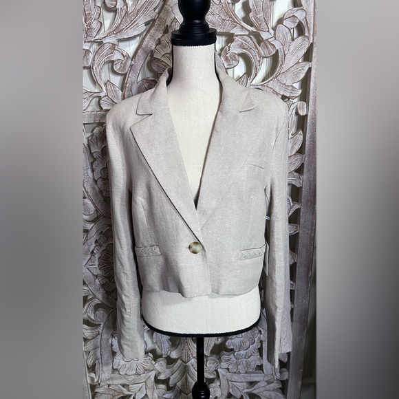 NWT Jason Wu Cream Linen Blend Cropped Jacket Blazer Sleeve